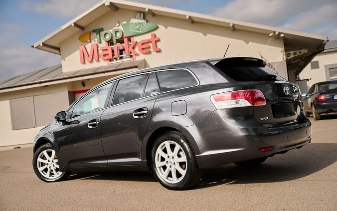 Toyota Avensis cena 28900 przebieg: 214000, rok produkcji 2009 z Sieradz małe 742